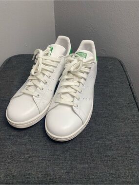 Unisex -Adidas Stan Smith - Green Women 9.5 / Men 8.5